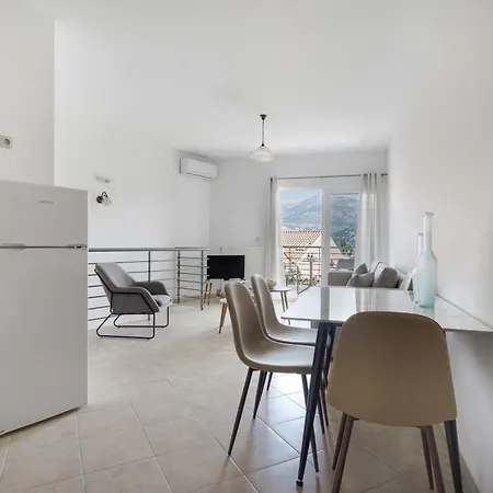 Ardavani 3 * Αργοστόλι